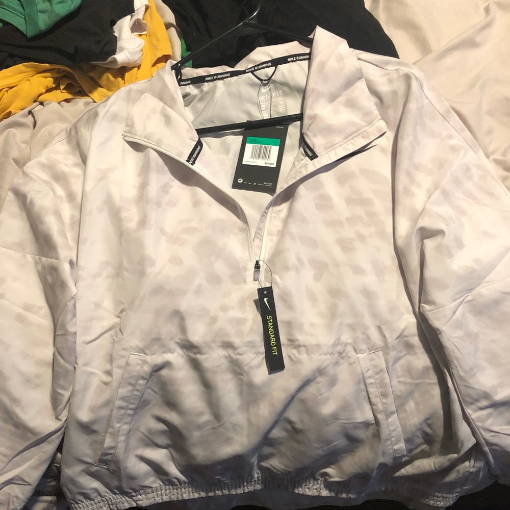 Nike windbreaker